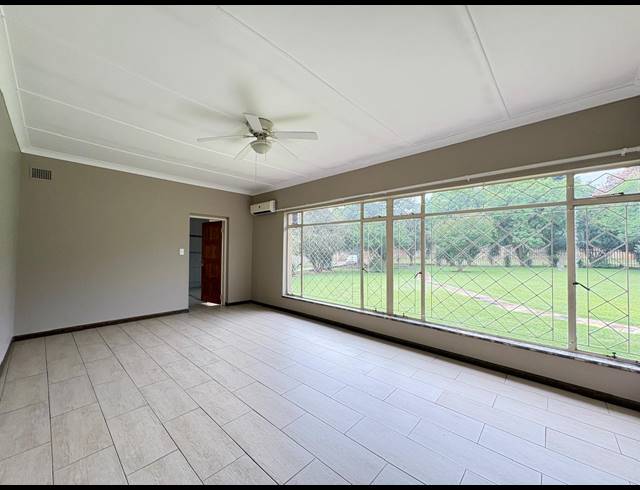3 BEDROOM HOUSE FOR SALE IN SONNEVELD